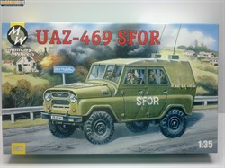 UAZ-469 B SFOR . New mouldings + rubber wheels 