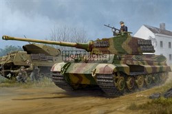 Pz.Kpfw.VI Sd.Kfz.182 Tiger II (Henschel 1944 Production) w/ Zimmerit