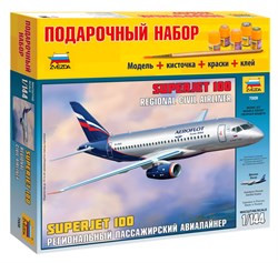 Региональный пассажирский авиалайнер Superjet 100