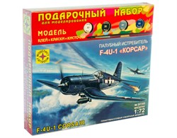 Палубный истребитель F-4U-1 "Корсар"