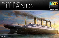 Лайнер  Titanic "The White Star Liner"