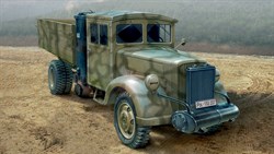 Автомобиль  Medium 3 ton. Truck- COAL ENGINE (1:35)