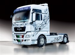 Автомобиль  MAN TGX XXL (1:24)