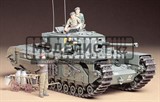 Английский тяжелый пехотный танк Mk.IV Churchill Mk.VII с 3 фигурами танкистов и 1 фигурой угощающего фермера - фото 18095