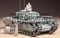 Английский тяжелый пехотный танк Mk.IV Churchill Mk.VII с 3 фигурами танкистов и 1 фигурой угощающего фермера