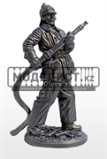 Боец РККА в шинели с гранатой, 1942-43гг.СССР 18356